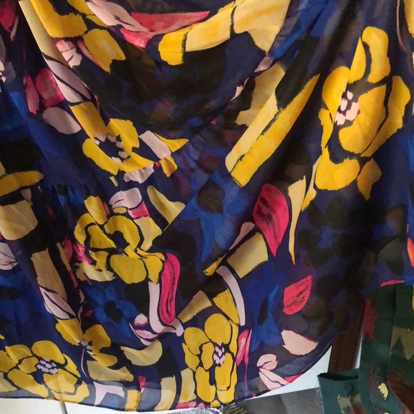 Woman’s Katy Ireland colorful stretchy spring abstract all over print maxi dress - Picture 13 of 17